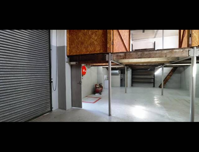 INDUSTRIAL PROPERTY TO RENT IN KOEDOESPOORT INDUSTRIAL